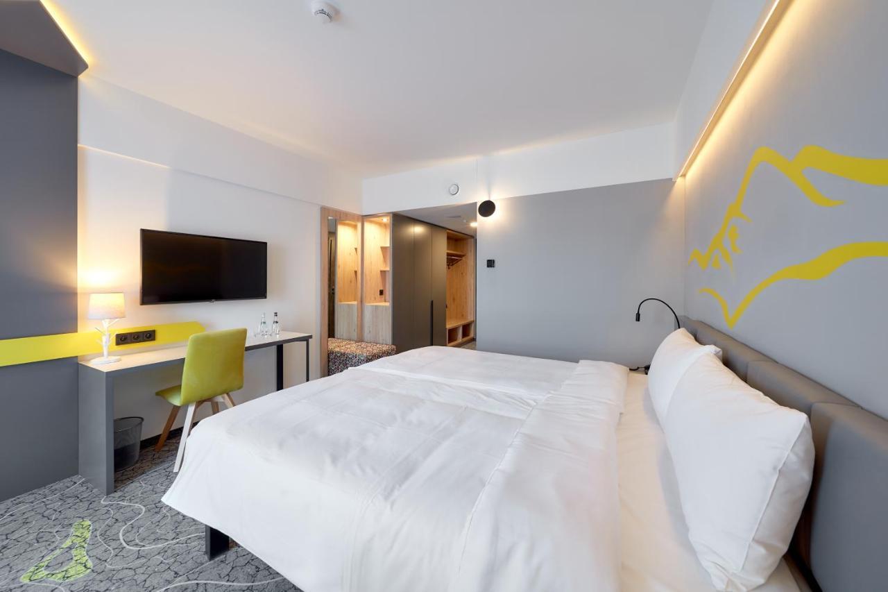 ไอบิส สไตล์ โนวือ ตาร์ก Hotel โนวือตาร์ก ภายนอก รูปภาพ